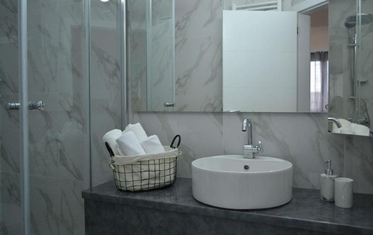 Serenity Apartments 斯科普里 外观 照片